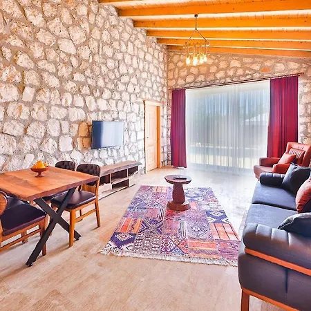 Begonvilla Stone Villa Gelemiş